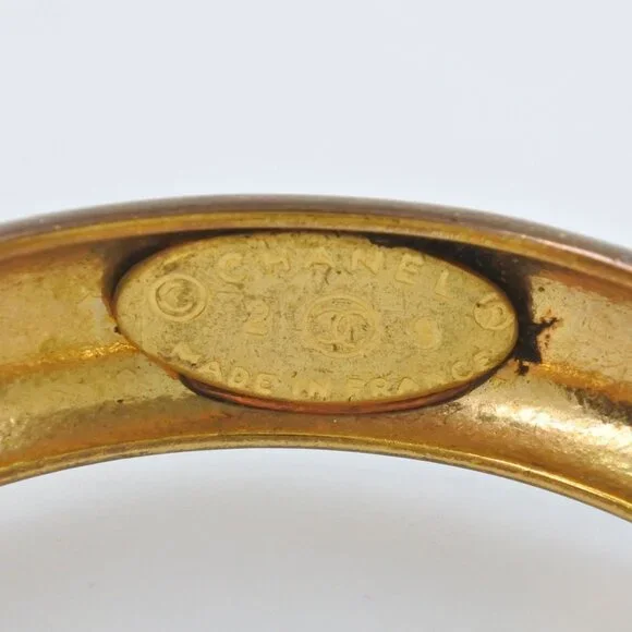 CHANEL Gold Earrings - Picture 5 of 7